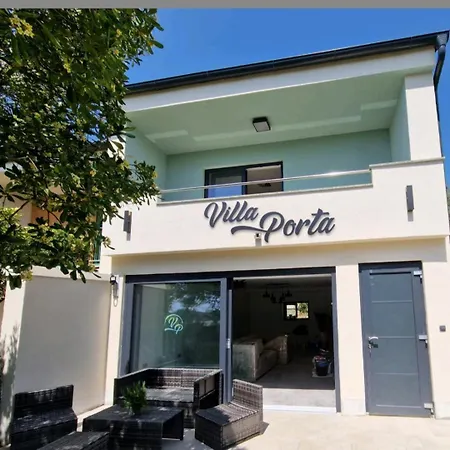 Vila Porta Krk *